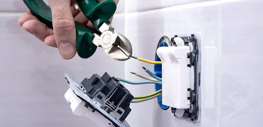 Outlet and Switch Repair Services in Zanesville